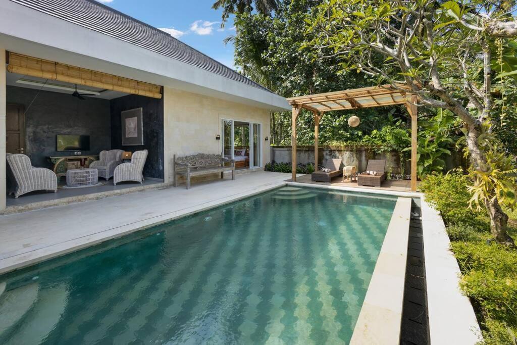 New 4 Bedroom Villa Surrounded By Jungle And Ricefields Ubud Eksteriør billede