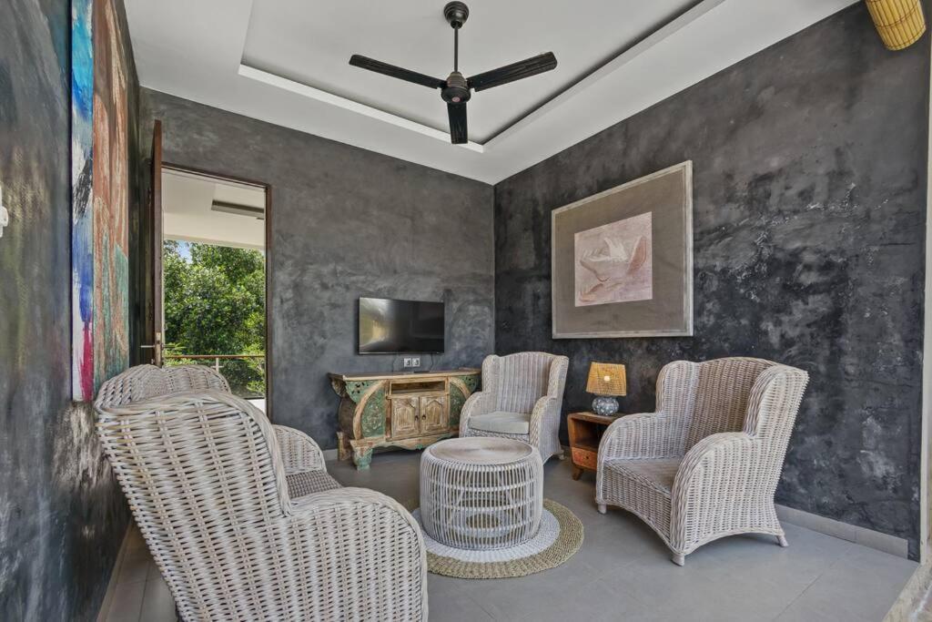 New 4 Bedroom Villa Surrounded By Jungle And Ricefields Ubud Eksteriør billede
