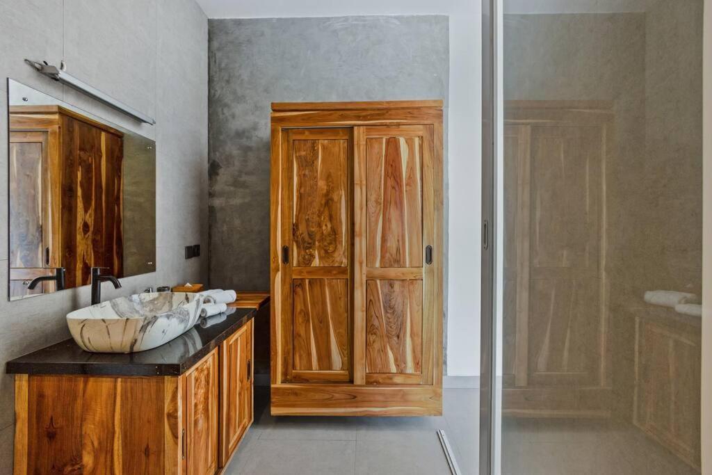 New 4 Bedroom Villa Surrounded By Jungle And Ricefields Ubud Eksteriør billede
