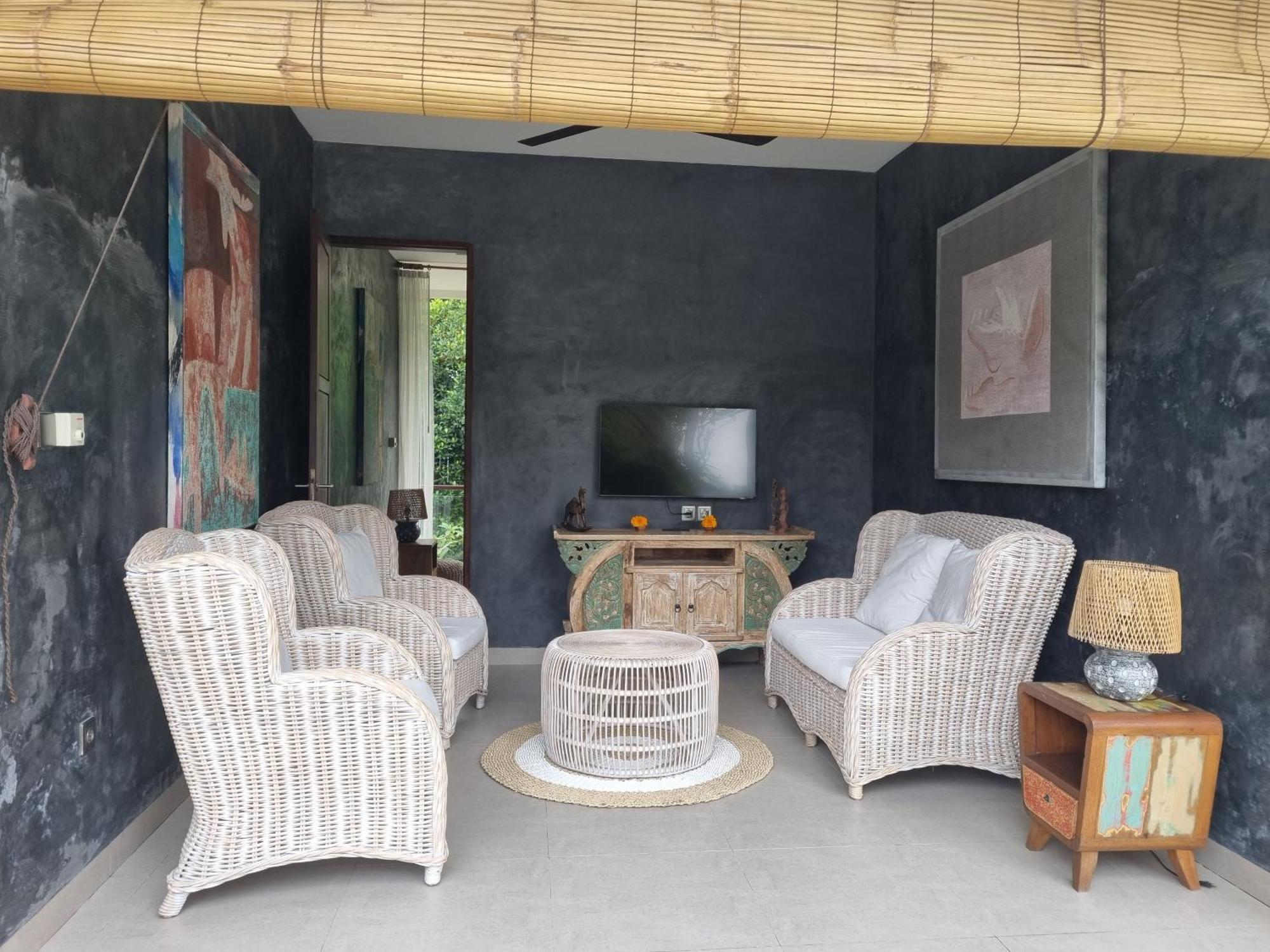 New 4 Bedroom Villa Surrounded By Jungle And Ricefields Ubud Eksteriør billede